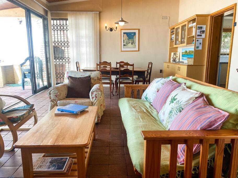 Family Surf Shack On The Beach Cape Town Luaran gambar